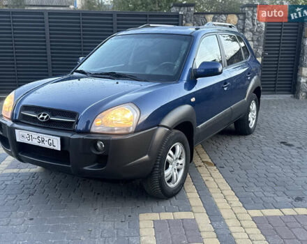 Хендай Туксон 2006 в Хмельницком на Automoto.ua Синий Хендай Туксон, объемом двигателя 2 л и пробегом 218 тыс. км за 7850 $, фото 8 на Automoto.ua