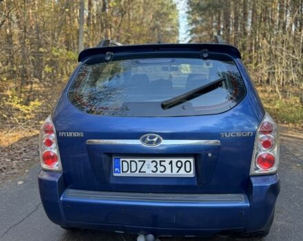 Синій Хендай Туксон, об'ємом двигуна 2 л та пробігом 272 тис. км за 3100 $, фото 3 на Automoto.ua