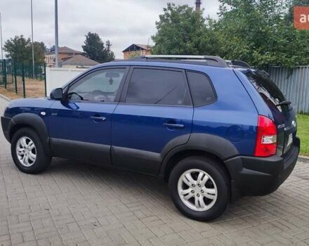 Хендай Туксон 2006 в Житомире на Automoto.ua Синий Хендай Туксон, объемом двигателя 2 л и пробегом 225 тыс. км за 7950 $, фото 5 на Automoto.ua