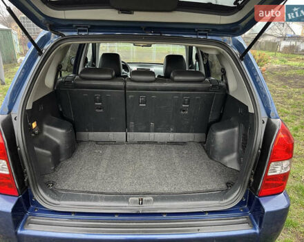 Синій Хендай Туксон, об'ємом двигуна 1.98 л та пробігом 135 тис. км за 7450 $, фото 13 на Automoto.ua