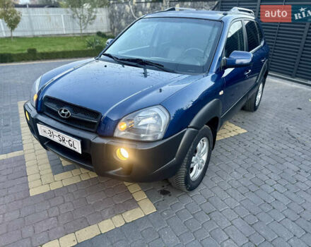 Хендай Туксон 2006 в Хмельницком на Automoto.ua Синий Хендай Туксон, объемом двигателя 2 л и пробегом 218 тыс. км за 7850 $, фото 1 на Automoto.ua