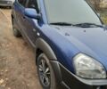 Синий Хендай Туксон, объемом двигателя 2 л и пробегом 170 тыс. км за 8500 $, фото 7 на Automoto.ua
