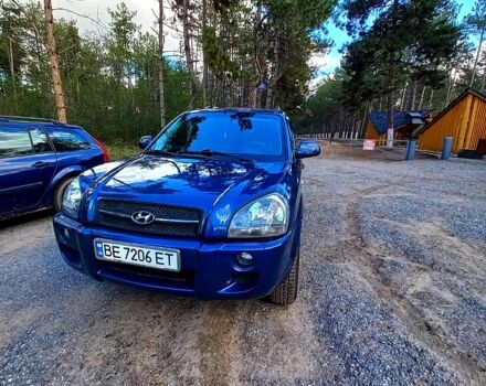 Хендай Туксон 2007 в Вознесенске на Automoto.ua Синий Хендай Туксон, объемом двигателя 2 л и пробегом 280 тыс. км за 7500 $, фото 9 на Automoto.ua