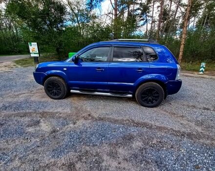 Хендай Туксон 2007 в Вознесенске на Automoto.ua Синий Хендай Туксон, объемом двигателя 2 л и пробегом 280 тыс. км за 7500 $, фото 6 на Automoto.ua