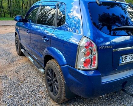 Хендай Туксон 2007 в Вознесенске на Automoto.ua Синий Хендай Туксон, объемом двигателя 2 л и пробегом 280 тыс. км за 7500 $, фото 5 на Automoto.ua