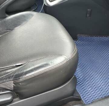 Синій Хендай Туксон, об'ємом двигуна 1.98 л та пробігом 216 тис. км за 8500 $, фото 6 на Automoto.ua