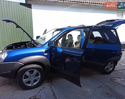 Хендай Туксон 2007 в Львове на Automoto.ua Синий Хендай Туксон, объемом двигателя 2 л и пробегом 285 тыс. км за 7800 $, фото 41 на Automoto.ua