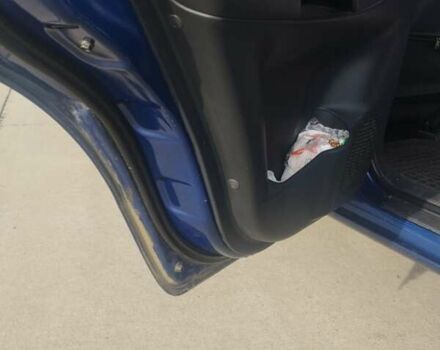 Хендай Туксон 2007 у Коростене на Automoto.ua Синій Хендай Туксон, об'ємом двигуна 1.98 л та пробігом 207 тис. км за 7000 $, фото 12 на Automoto.ua