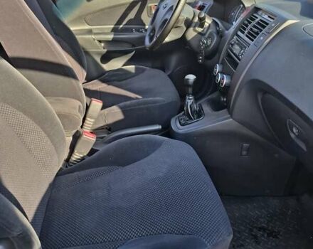 Синій Хендай Туксон, об'ємом двигуна 2 л та пробігом 158 тис. км за 8500 $, фото 13 на Automoto.ua