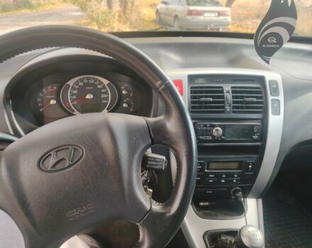 Хендай Туксон 2007 в Запорожье на Automoto.ua Синий Хендай Туксон, объемом двигателя 2 л и пробегом 213 тыс. км за 4800 $, фото 7 на Automoto.ua