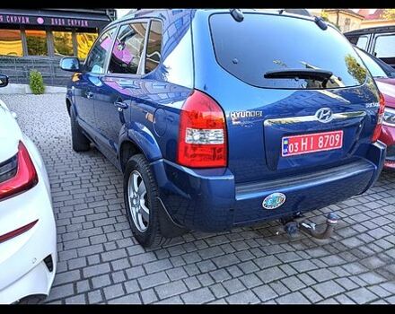 Хендай Туксон 2007 в Ромнах на Automoto.ua Синий Хендай Туксон, объемом двигателя 2 л и пробегом 195 тыс. км за 7200 $, фото 3 на Automoto.ua