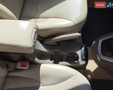 Хендай Туксон 2007 в Львове на Automoto.ua Синий Хендай Туксон, объемом двигателя 2 л и пробегом 285 тыс. км за 7800 $, фото 3 на Automoto.ua