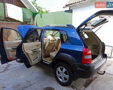 Хендай Туксон 2007 в Львове на Automoto.ua Синий Хендай Туксон, объемом двигателя 2 л и пробегом 285 тыс. км за 7800 $, фото 39 на Automoto.ua