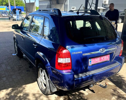 Синий Хендай Туксон, объемом двигателя 2 л и пробегом 0 тыс. км за 7100 $, фото 3 на Automoto.ua