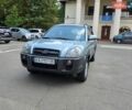 Синій Хендай Туксон, об'ємом двигуна 2 л та пробігом 240 тис. км за 5700 $, фото 1 на Automoto.ua