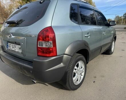 Синий Хендай Туксон, объемом двигателя 2 л и пробегом 198 тыс. км за 7999 $, фото 2 на Automoto.ua