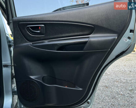 Синий Хендай Туксон, объемом двигателя 2 л и пробегом 317 тыс. км за 9600 $, фото 17 на Automoto.ua