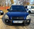 Синий Хендай Туксон, объемом двигателя 2 л и пробегом 208 тыс. км за 6700 $, фото 2 на Automoto.ua