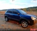Синий Хендай Туксон, объемом двигателя 2 л и пробегом 220 тыс. км за 8500 $, фото 3 на Automoto.ua