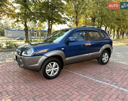 Синий Хендай Туксон, объемом двигателя 2 л и пробегом 168 тыс. км за 6900 $, фото 5 на Automoto.ua