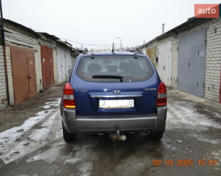 Синій Хендай Туксон, об'ємом двигуна 1.98 л та пробігом 320 тис. км за 8150 $, фото 7 на Automoto.ua