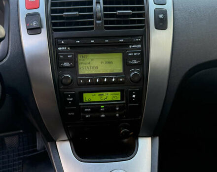 Синий Хендай Туксон, объемом двигателя 2 л и пробегом 168 тыс. км за 6900 $, фото 16 на Automoto.ua