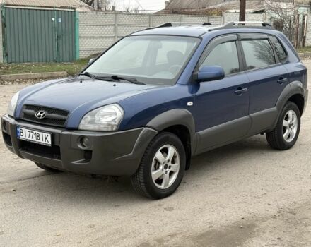 Синий Хендай Туксон, объемом двигателя 2 л и пробегом 279 тыс. км за 6280 $, фото 1 на Automoto.ua