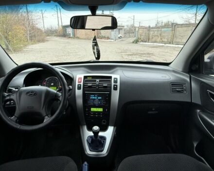 Синий Хендай Туксон, объемом двигателя 2 л и пробегом 279 тыс. км за 6280 $, фото 18 на Automoto.ua