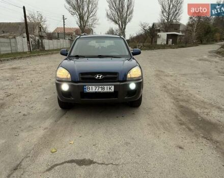 Синий Хендай Туксон, объемом двигателя 2 л и пробегом 270 тыс. км за 6250 $, фото 23 на Automoto.ua