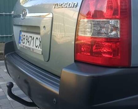 Синий Хендай Туксон, объемом двигателя 1.98 л и пробегом 183 тыс. км за 6700 $, фото 10 на Automoto.ua