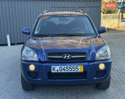 Синий Хендай Туксон, объемом двигателя 1.98 л и пробегом 178 тыс. км за 8700 $, фото 9 на Automoto.ua