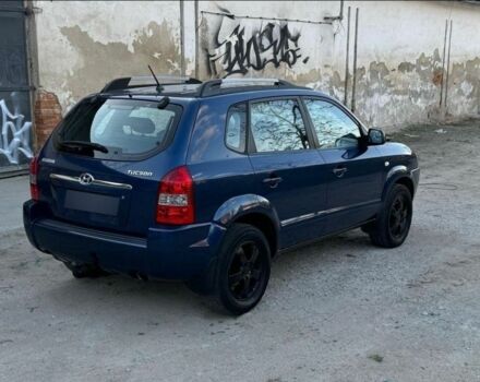 Синий Хендай Туксон, объемом двигателя 0 л и пробегом 170 тыс. км за 2400 $, фото 3 на Automoto.ua