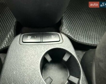 Синий Хендай Туксон, объемом двигателя 2 л и пробегом 270 тыс. км за 6250 $, фото 20 на Automoto.ua