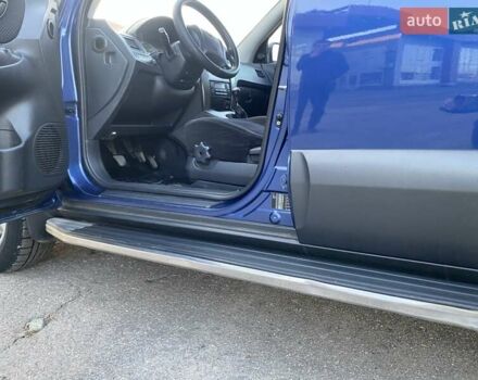 Хендай Туксон 2010 в Харькове на Automoto.ua Синий Хендай Туксон, объемом двигателя 1.98 л и пробегом 192 тыс. км за 9400 $, фото 9 на Automoto.ua