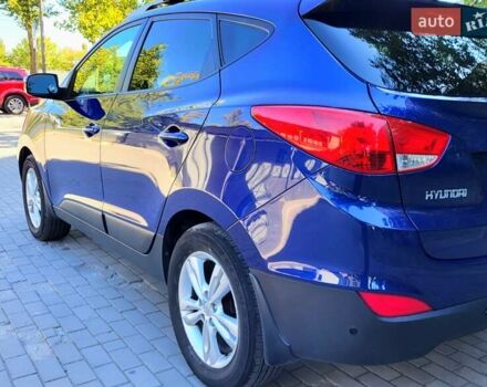 Хендай Туксон 2012 у Кривому Розі на Automoto.ua Синій Хендай Туксон, об'ємом двигуна 2.4 л та пробігом 114 тис. км за 10600 $, фото 5 на Automoto.ua