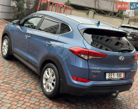 Синій Хендай Туксон, об'ємом двигуна 1.7 л та пробігом 264 тис. км за 15950 $, фото 3 на Automoto.ua