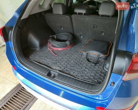 Синий Хендай Туксон, объемом двигателя 1.59 л и пробегом 125 тыс. км за 14800 $, фото 12 на Automoto.ua