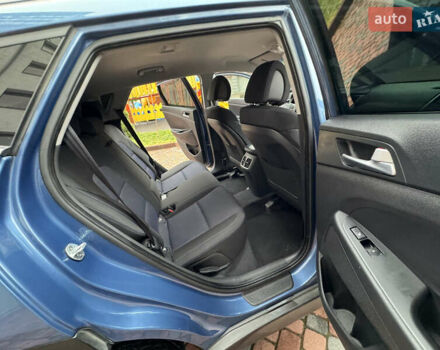 Синій Хендай Туксон, об'ємом двигуна 1.7 л та пробігом 264 тис. км за 15950 $, фото 177 на Automoto.ua
