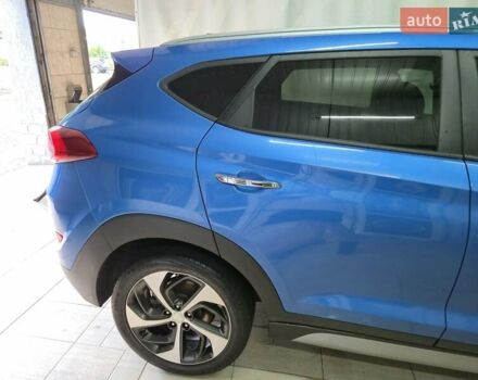 Синий Хендай Туксон, объемом двигателя 1.59 л и пробегом 125 тыс. км за 14800 $, фото 6 на Automoto.ua