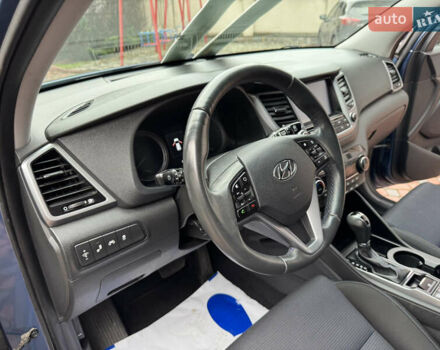 Синій Хендай Туксон, об'ємом двигуна 1.7 л та пробігом 264 тис. км за 15950 $, фото 102 на Automoto.ua