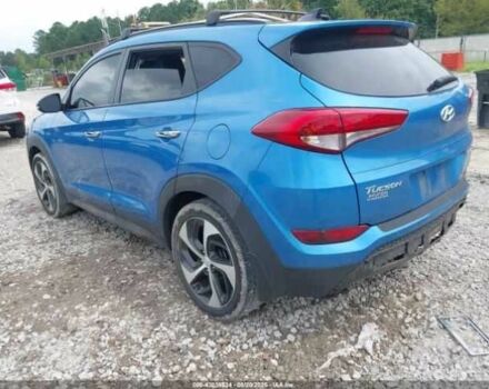 Синій Хендай Туксон, об'ємом двигуна 1.6 л та пробігом 70 тис. км за 2500 $, фото 2 на Automoto.ua