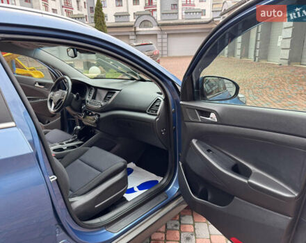 Синій Хендай Туксон, об'ємом двигуна 1.7 л та пробігом 264 тис. км за 15950 $, фото 140 на Automoto.ua