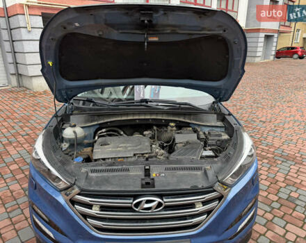 Синій Хендай Туксон, об'ємом двигуна 1.7 л та пробігом 264 тис. км за 15950 $, фото 187 на Automoto.ua