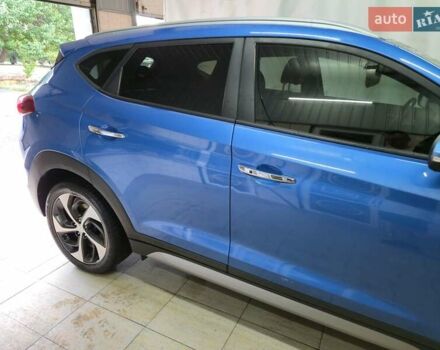Синий Хендай Туксон, объемом двигателя 1.59 л и пробегом 136 тыс. км за 14300 $, фото 8 на Automoto.ua