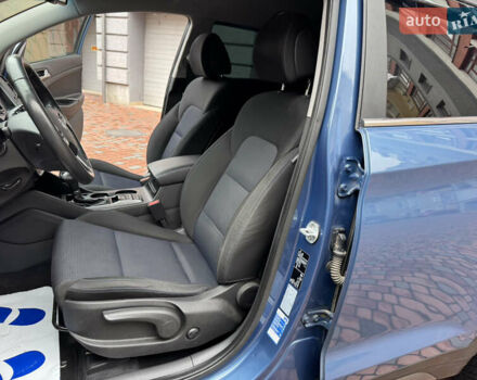 Синій Хендай Туксон, об'ємом двигуна 1.7 л та пробігом 264 тис. км за 15950 $, фото 101 на Automoto.ua