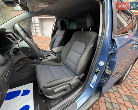 Синій Хендай Туксон, об'ємом двигуна 1.7 л та пробігом 264 тис. км за 15950 $, фото 131 на Automoto.ua