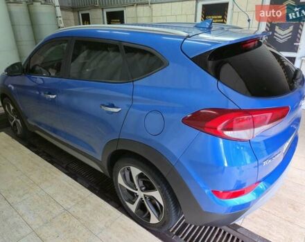 Синий Хендай Туксон, объемом двигателя 1.59 л и пробегом 136 тыс. км за 14300 $, фото 14 на Automoto.ua