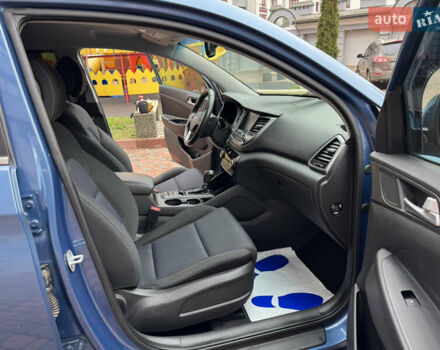Синій Хендай Туксон, об'ємом двигуна 1.7 л та пробігом 264 тис. км за 15950 $, фото 141 на Automoto.ua