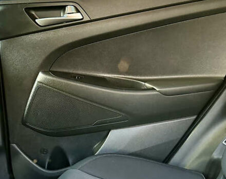 Синій Хендай Туксон, об'ємом двигуна 2 л та пробігом 60 тис. км за 17500 $, фото 7 на Automoto.ua