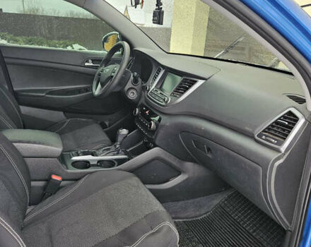 Синий Хендай Туксон, объемом двигателя 2 л и пробегом 150 тыс. км за 17999 $, фото 10 на Automoto.ua